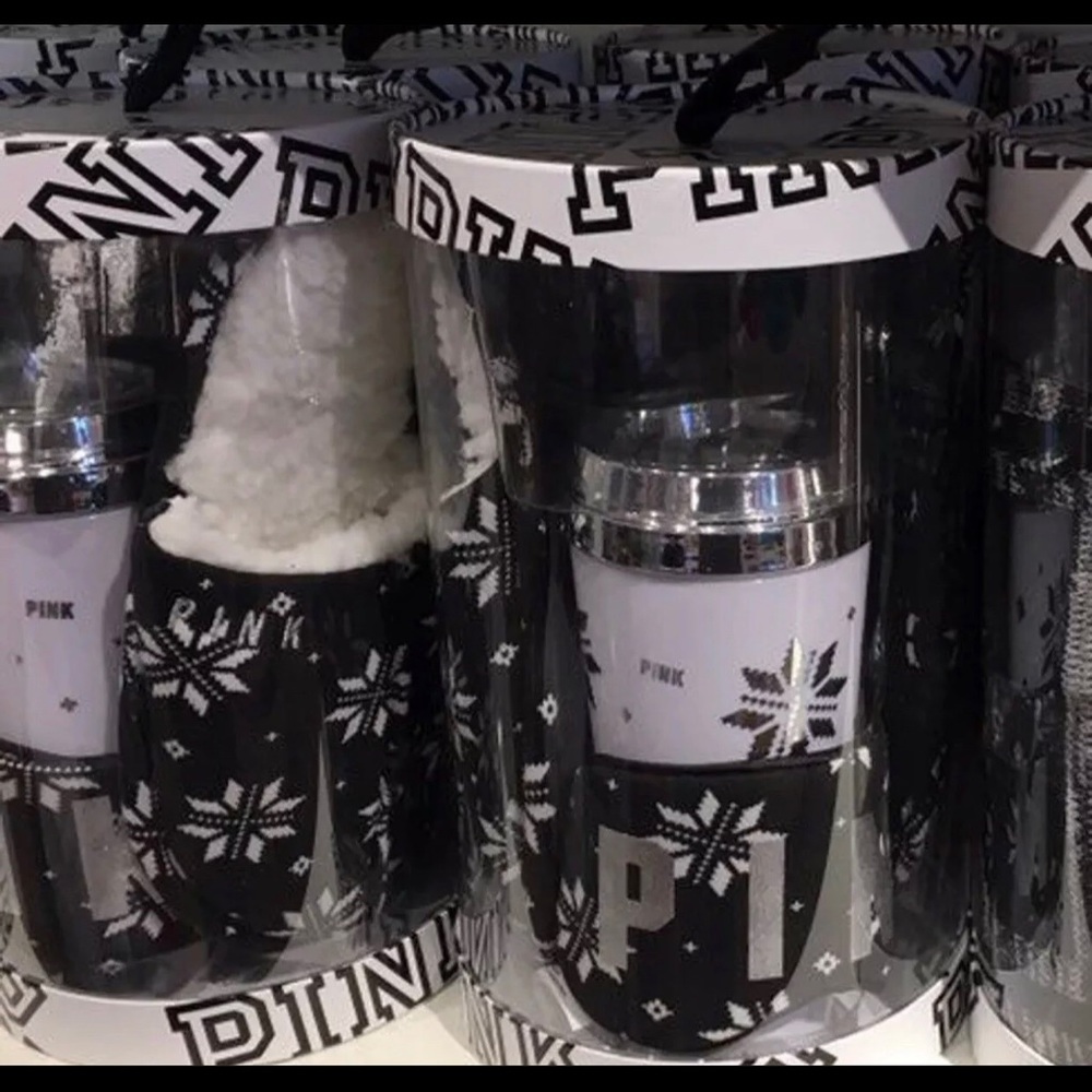 VS Pink Christmas Gift Set